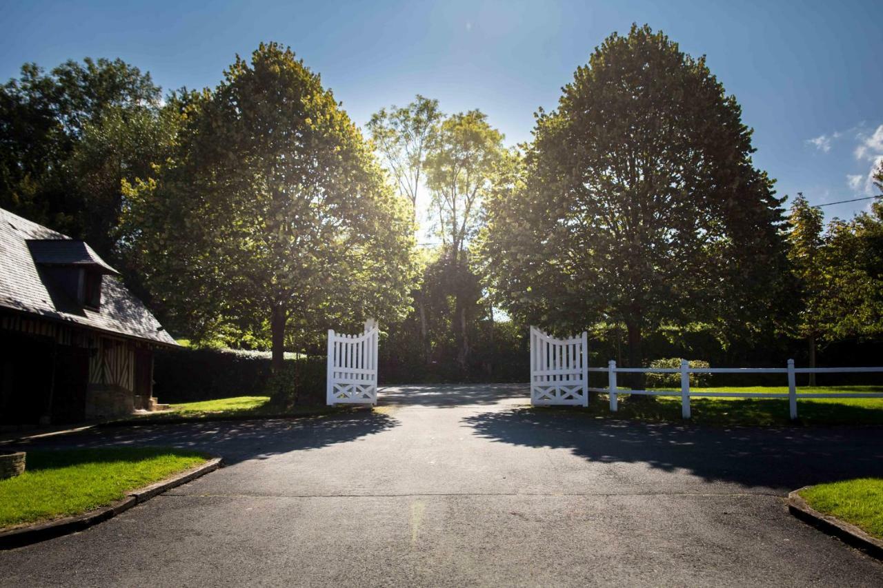 Les Maisons De Charlotte Glanville Ngoại thất bức ảnh